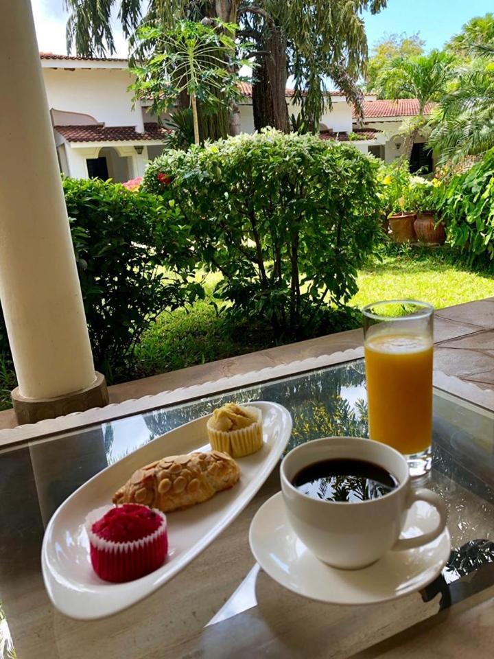Hotel Villa Malindi Extérieur photo
